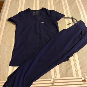Figs Navy Scrub Set